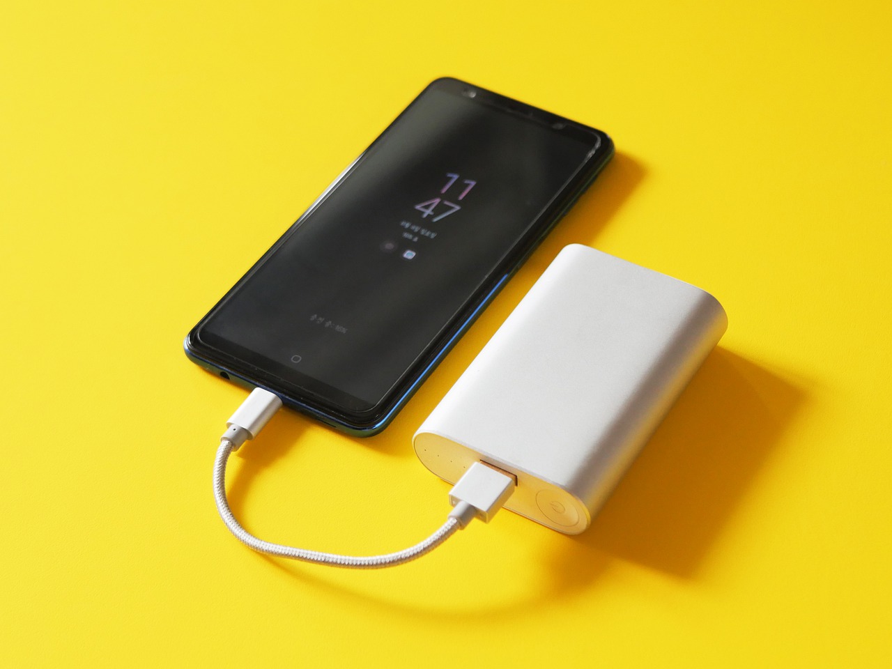 the-best-portable-chargers-and-power-banks